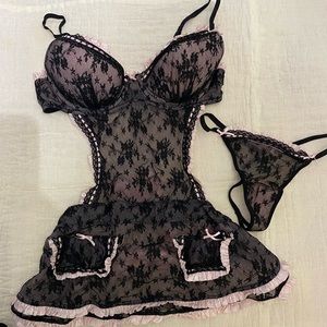Victoria’s Secret Sexy French Maid 34C